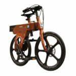 Le cadre en carbone du direct bike Hank est rétractable pour faciliter son transport.